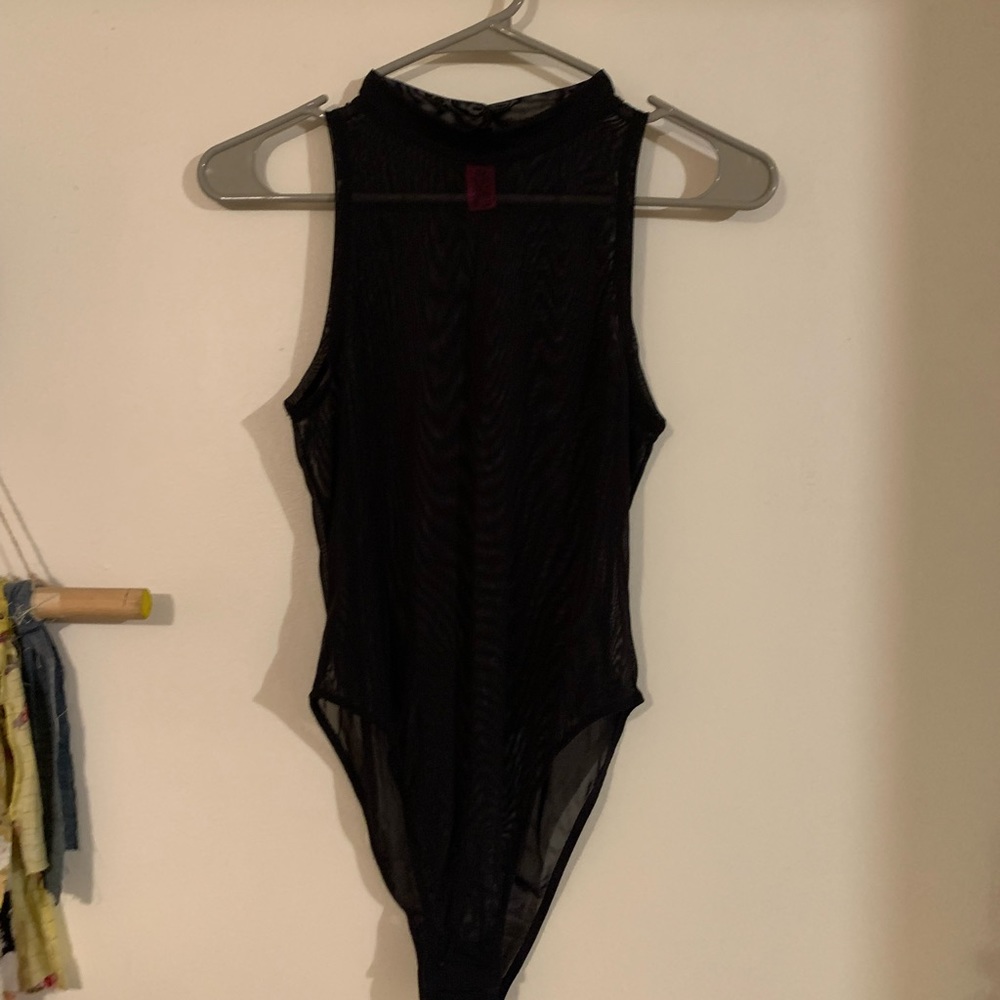 ⭐️La Senza sheer body suit black. EUC